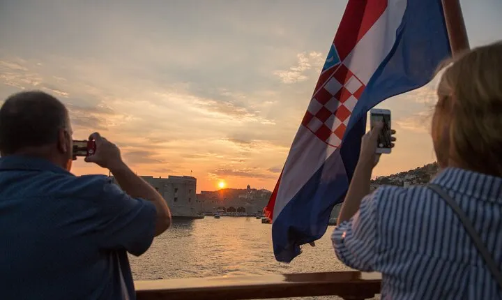 Karaka - The Best Dubrovnik Sunset Cruise (adults only)