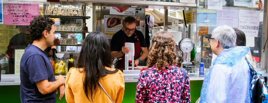 Private Vienna food, coffee and market guided tour