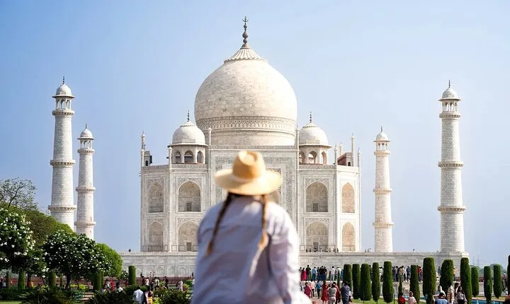 From Delhi: 2-Day Golden Triangle Tour to Agra and Jaipur