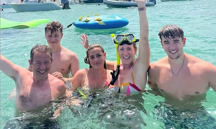 Boat & Yacht Tour Amazing Sandbar Adventure, Water Toys & Snorkel