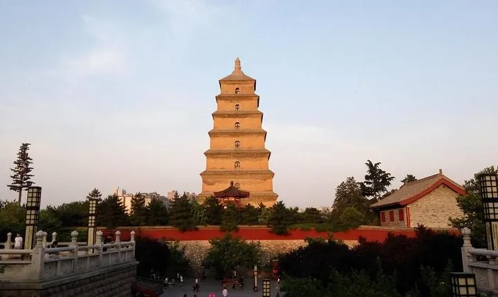 Half-Day Private Tour of Xian Museum and Big Wild Goose Pagoda