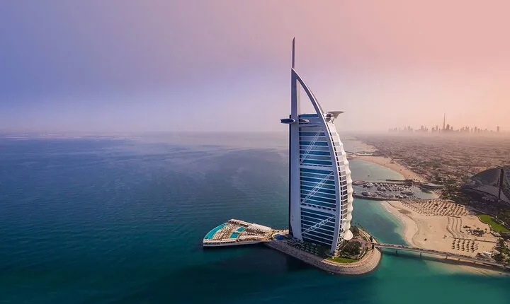 Inside Burj Al Arab tour with Gold Cappuccino