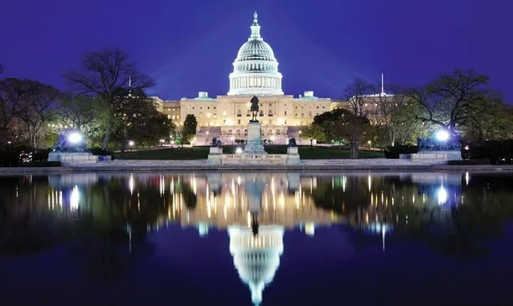 DC National Mall Night Tour with 10 Stops, Reserved Entry Tickets
