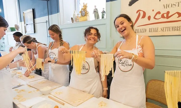 3 in 1 Cooking Class near Navona: Fettuccine, Ravioli & Tiramisu