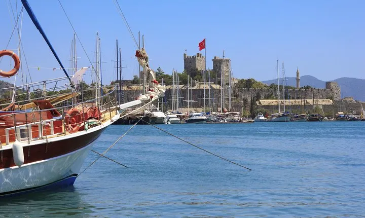 Bodrum Daily Boat Trip Karaada, Including Lunch