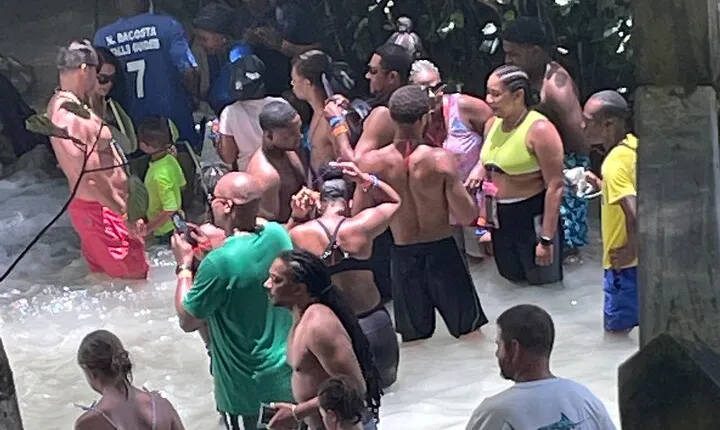 Dunns River and Blue Hole Day Tour