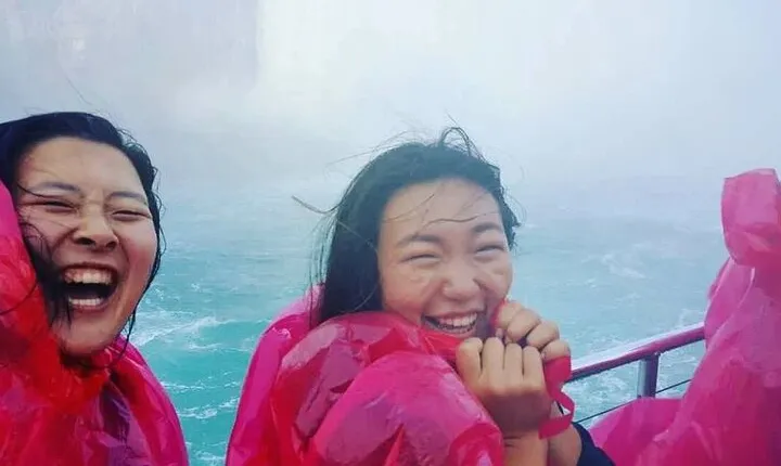 Niagara Falls Day Tour from Toronto with Boat Cruise and Lunch