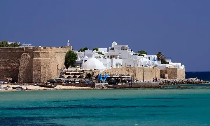 Tour to the Medina of Hammamet and the Spice Market of Nabeul