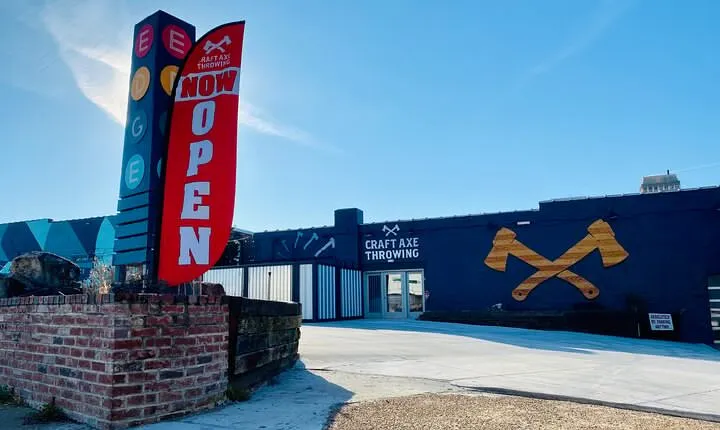 1 Hour Axe Throwing in Memphis
