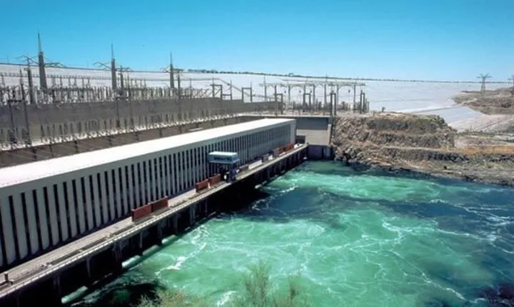 Explore Aswan sights from Luxor in 2 days.