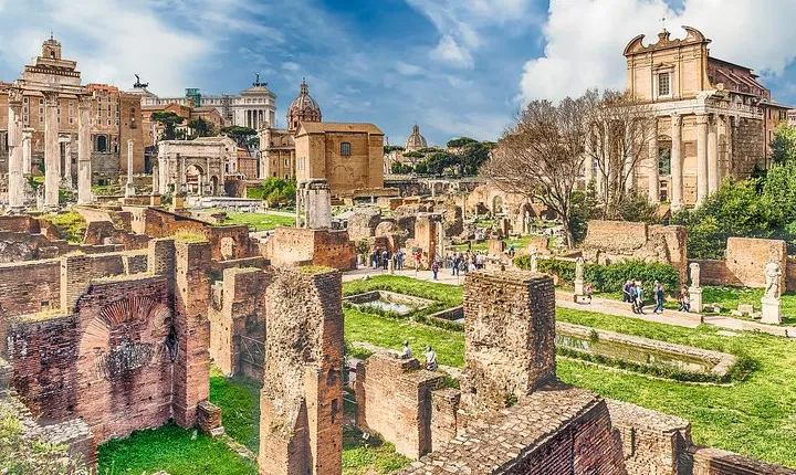 Skip-the-Line Roman Forum Palatine and Imperial Forum Super Pass