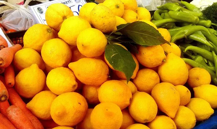 Private Tour to the Farmers Market of TIRE Town from Kusadasi Port