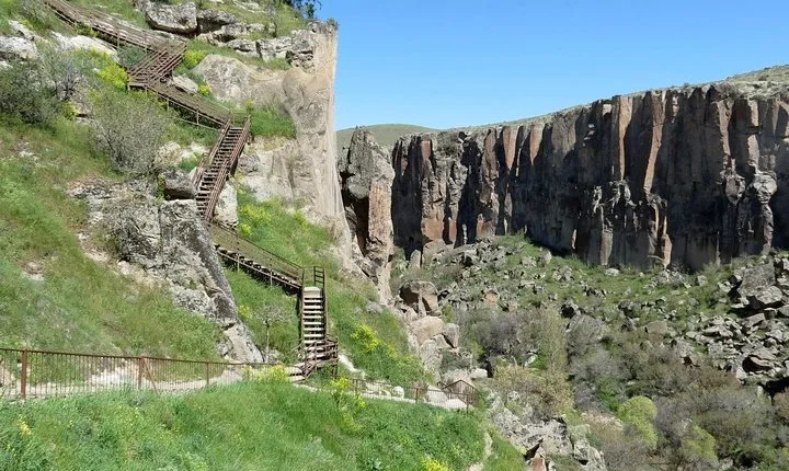Yellow tour of Cappadocia
