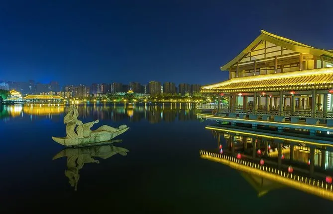 Amazing Xi'an Night Tour