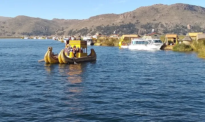 2 - Day Excursion Lake Titicaca with Uros island