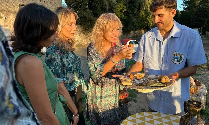 The Appian Way & Ancient Roman Culinary Experience in a golf cart