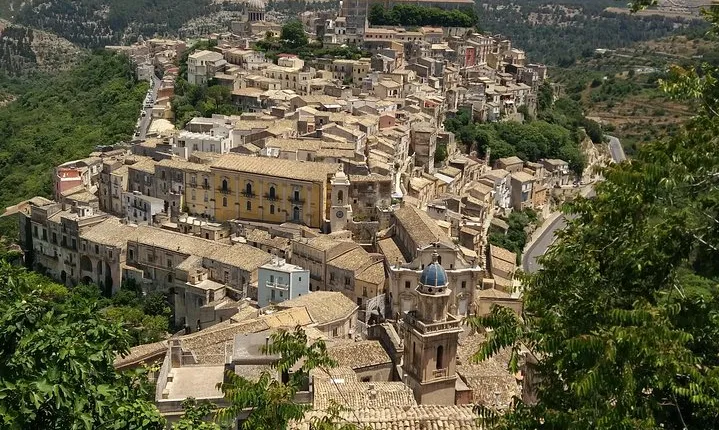 Baroque shades of Sicily (Noto, Modica and Ragusa day tour)