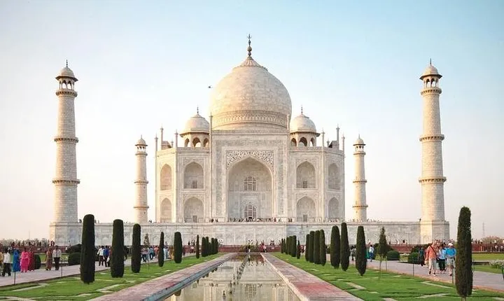 Full Day Agra Taj Mahal Tour by Private AC Car from Delhi