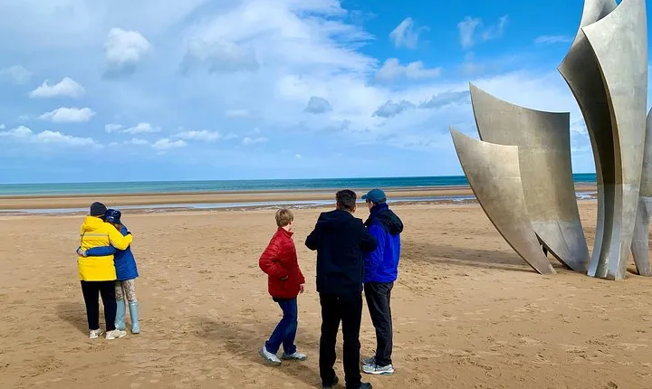 Normandy Battlefields D-Day Private Trip with VIP Services from Paris