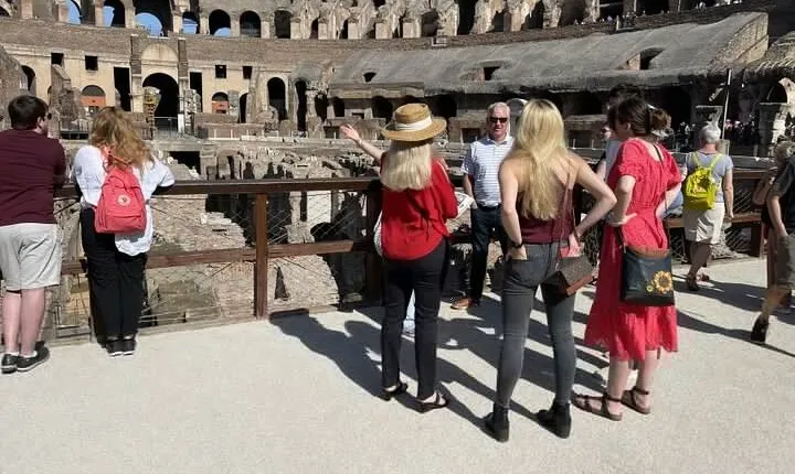 Colosseum Arena Private Tour with Access Forum and Palatine hill
