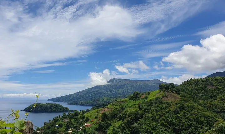 La Soufriere Volcano Hike with Topdawg Taxi and Tours