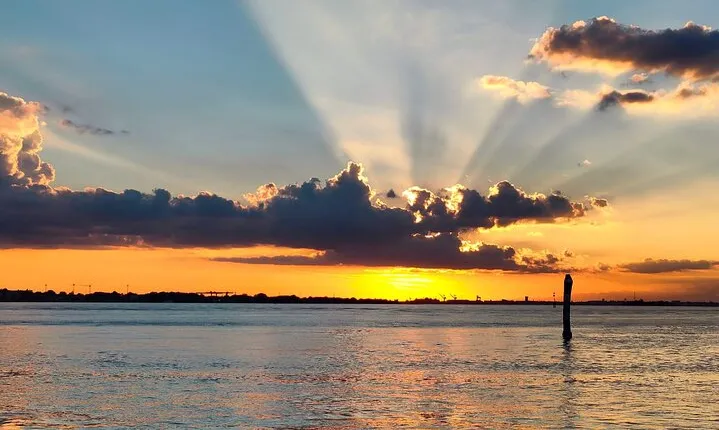 Venice Private Mini-Cruise through hidden islands