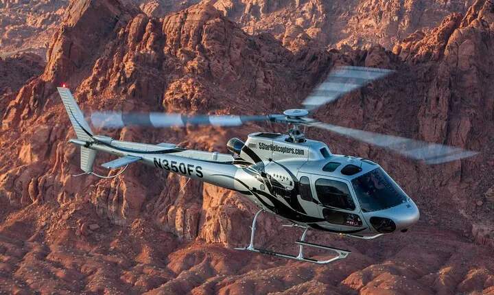 Valley of Fire Helicopter Tour and Landing with Champagne Toast