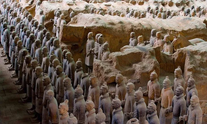 3-Day Private Golden Triangle Tour: Shanghai, Beijing and Xi'an from Kunming