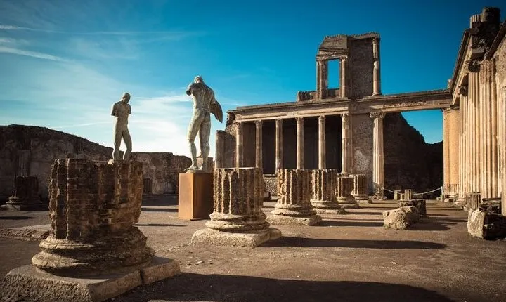 Private Tour From Rome To Pompeii Excavations History Volcanoes And Wine