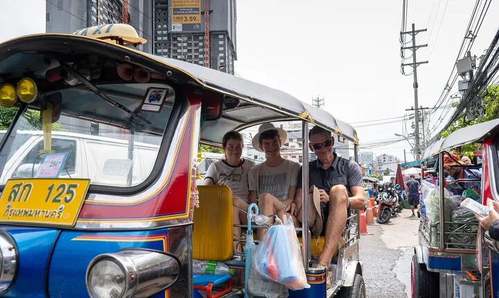 Rickshaw & Hike the Colors of Bangkok jungle