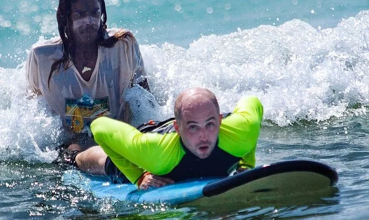 PRIVATE Surf Lesson for Beginners