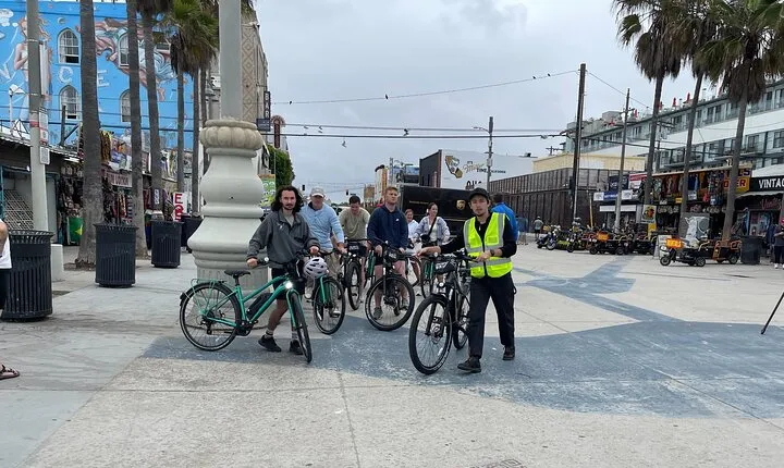 Santa Monica and Venice Beach Electric Bike Tour