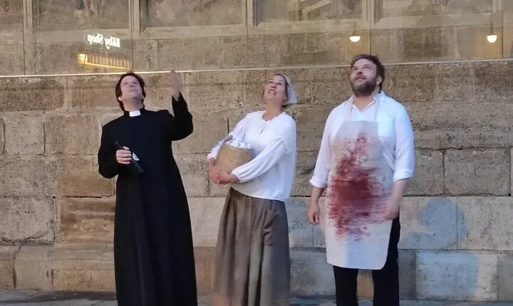 Epoch hikers a staged city tour in Vienna