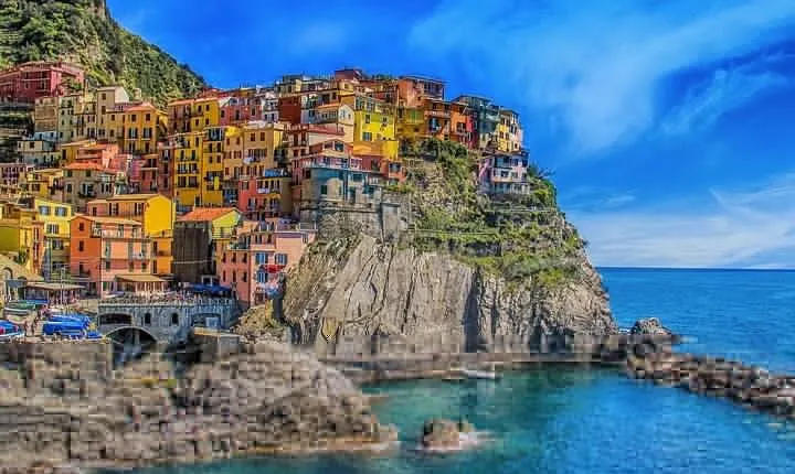 Cinque Terre private boat tour