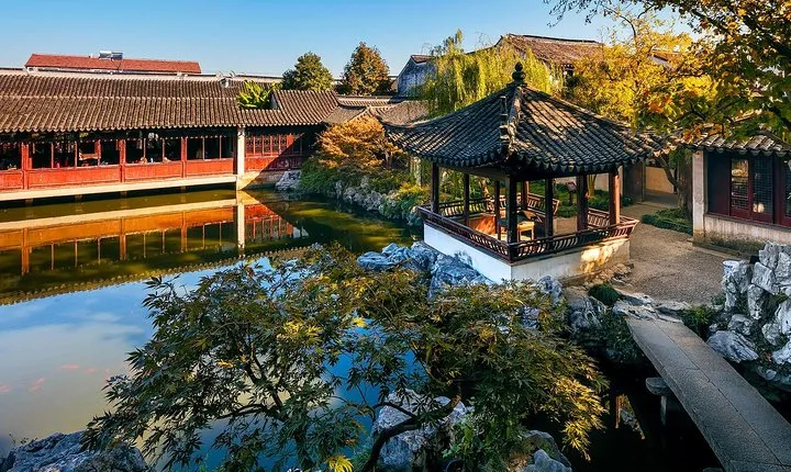 2-Day Shanghai and Suzhou Private Customized Tour with First-Class Bullet Train