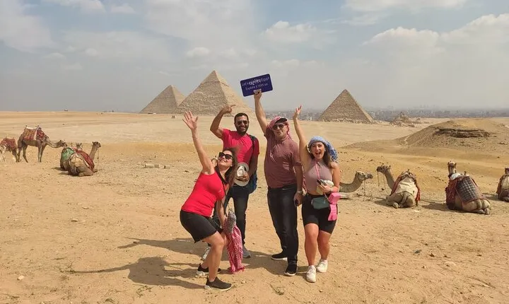 Tour to Giza Pyramids,Sphinx,Egyptian Museum,Market,Dinner Cruise All inclusive
