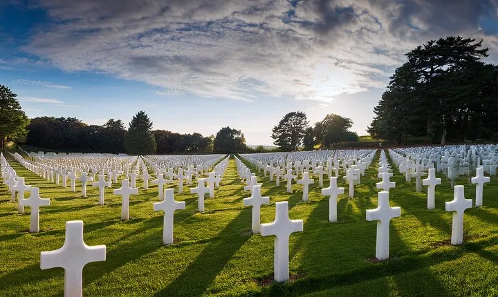 Full Day Paris Tour to D-Day Beaches and American Cemetery