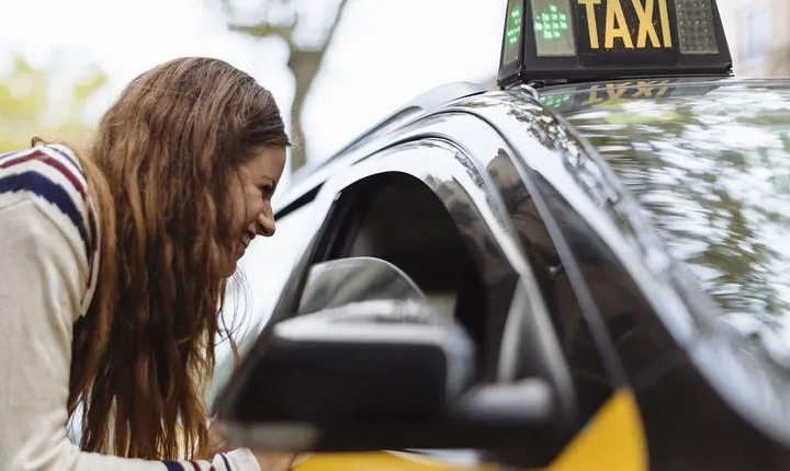 Private Transfer from Barcelona Airport to Barcelona City