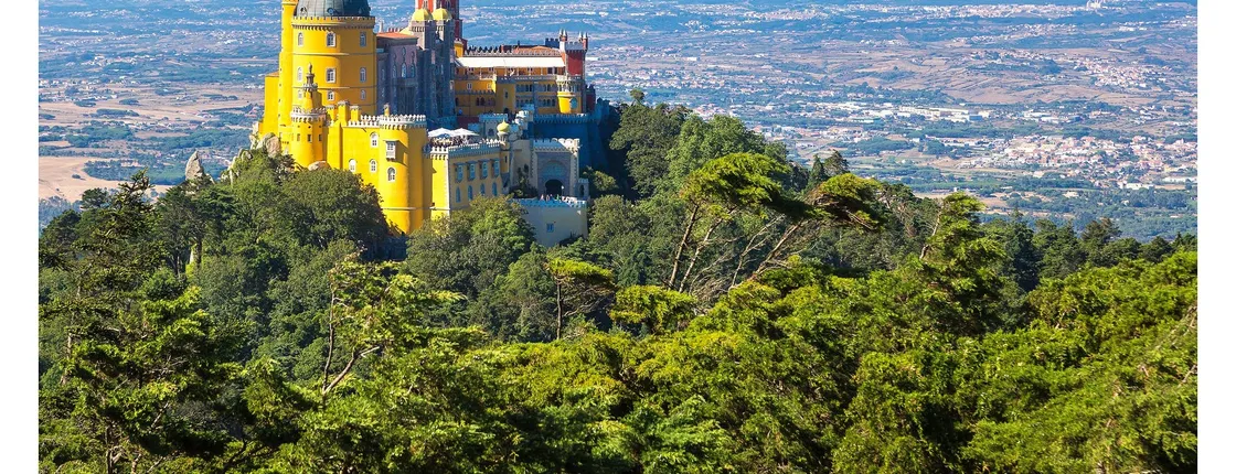 Small Group Tour through Sintra, Cabo da Roca and Cascais from Cascais