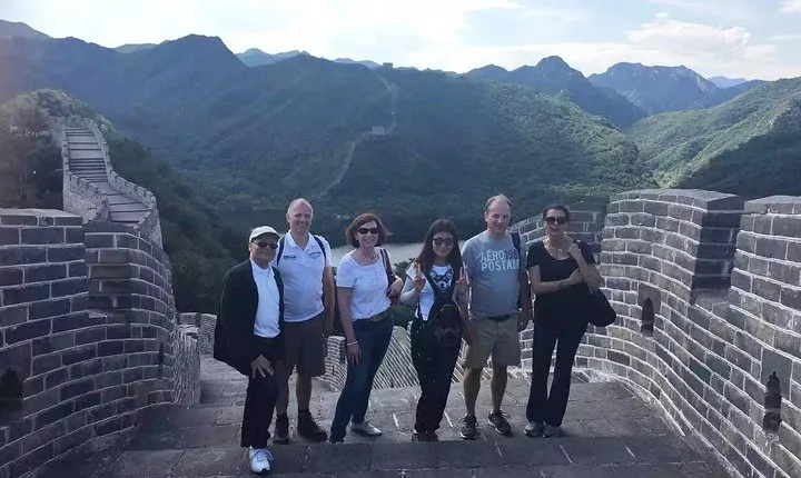 All-Inclusive Beijing Classic Tour: Badaling Great Wall and Customizable Sites