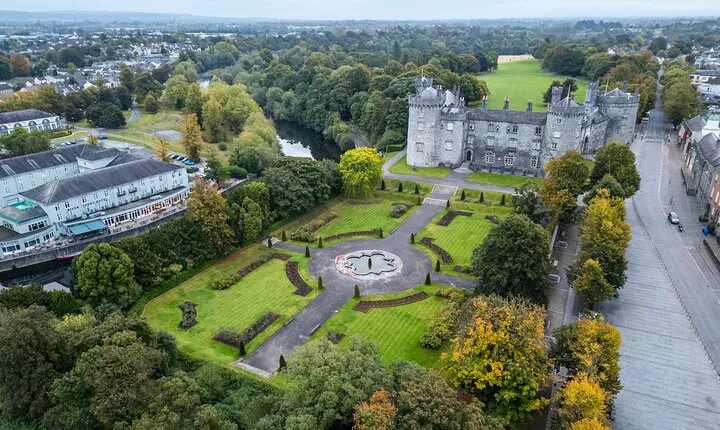 Kilkenny to or from Dublin Private Transfer
