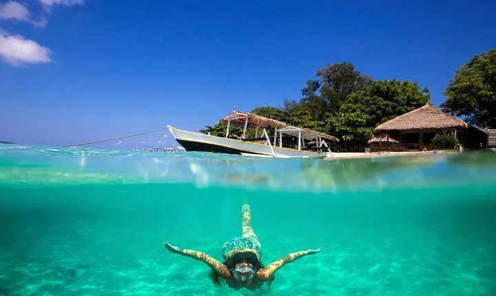 Blue Lagoon Snorkeling - Scenic Ubud Waterfalls - All Included + FREE Wi-Fi
