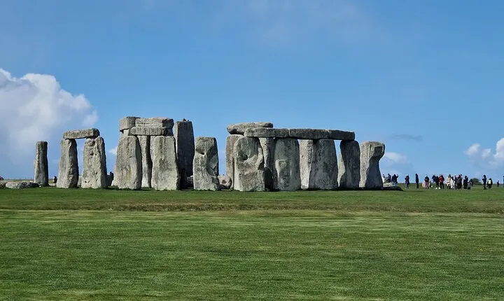 7 Hour Stonehenge Audio Guided Tour