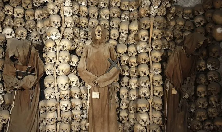  Small Group Tour of the Capuchin Crypt 