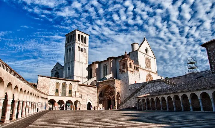 Assisi Fullday from Rome Gourmet Lunch&Wine Included