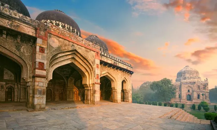 Delhi Best of Monuments Half Day Tour
