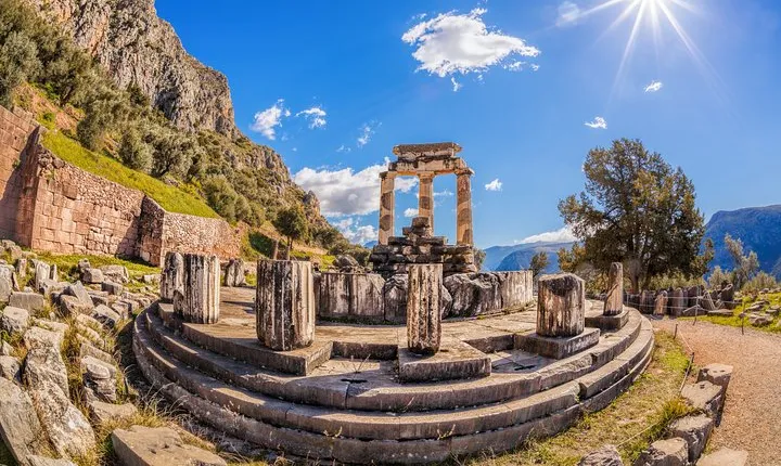 Delphi Day tour for groups from Athens