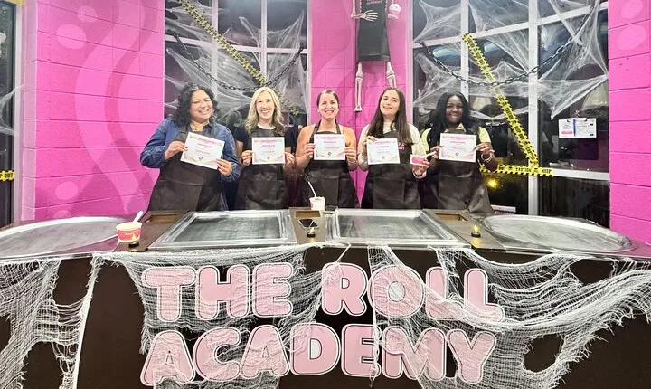 Interactive Rolled Ice Cream Crafting Class in Nashville