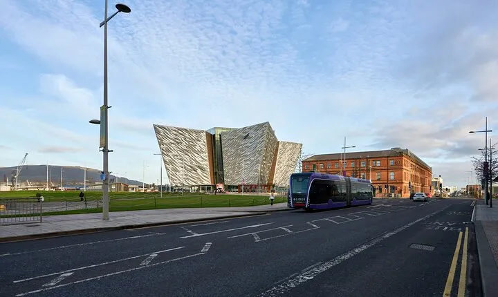 Dublin Airport to or from Belfast Private Transfer
