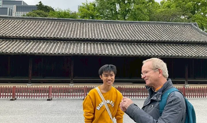 Tokyo Imperial Palace Private Walking Tour